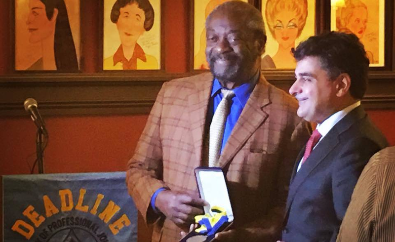 Les Payne is inducted into the New York Deadline Club’s Hall of Fame in November 2017. With him at the legendary Sardi’s Restaurant is Michael Arena, the club’s president and a former Newsday colleague. The club is the New York chapter of the Society of Professional Journalists. (Credit: Sarah Glover)